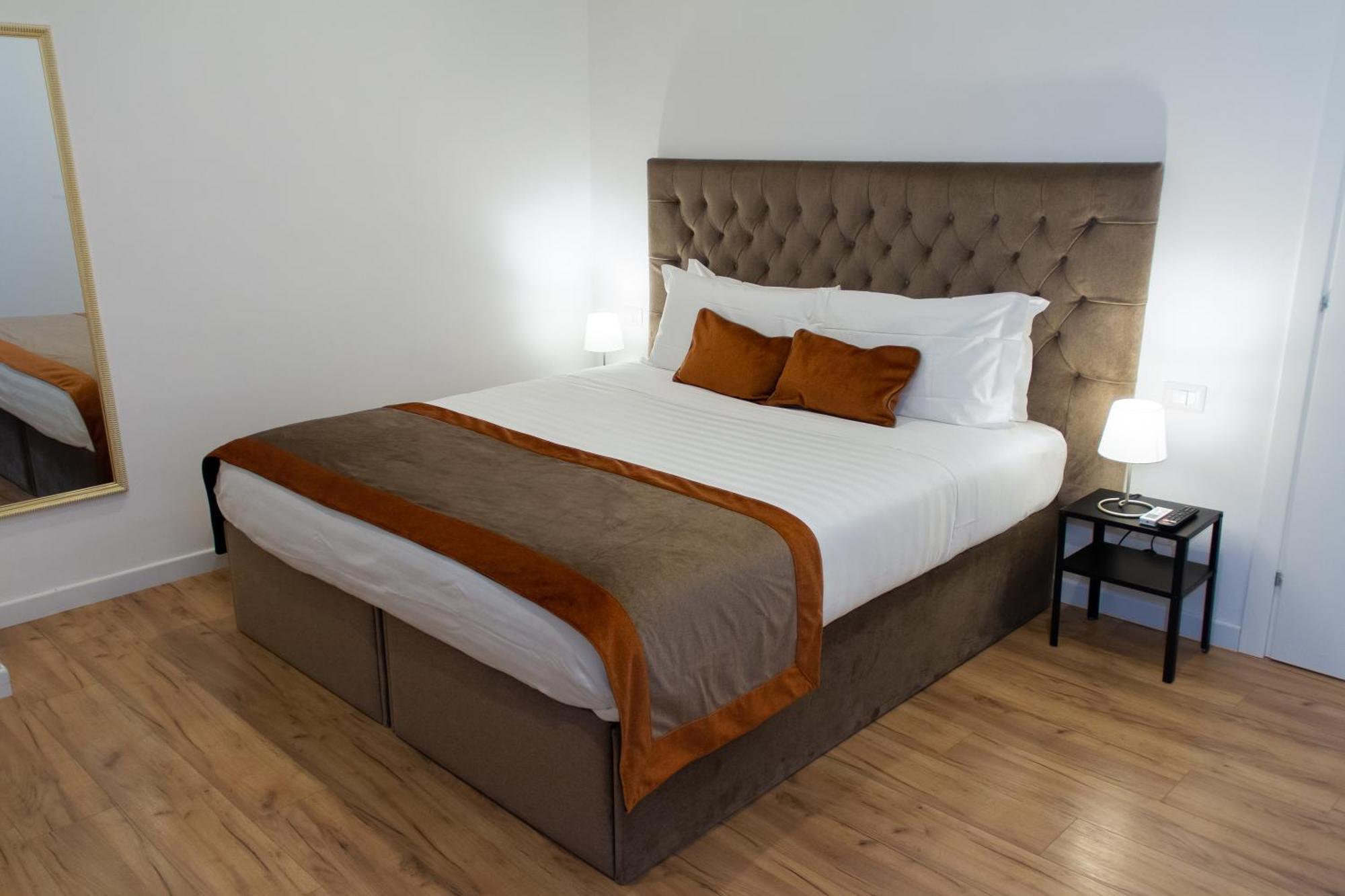 Home At Rome St. Peter Rooms&Apartment Buitenkant foto