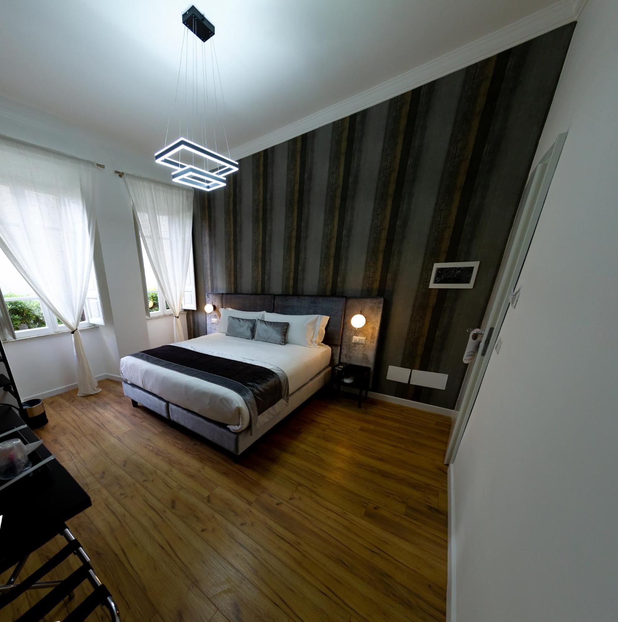 Home At Rome St. Peter Rooms&Apartment Buitenkant foto