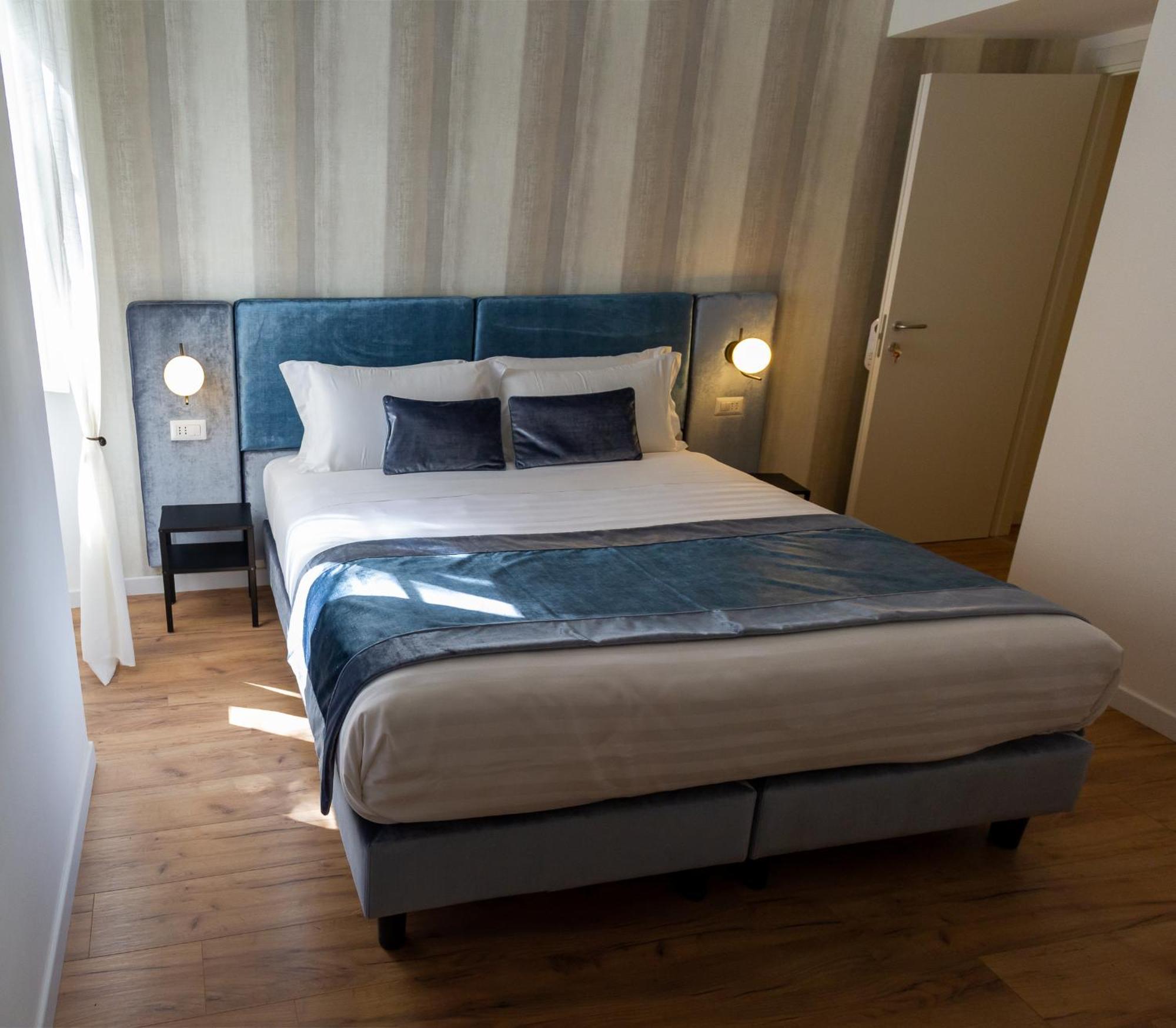 Home At Rome St. Peter Rooms&Apartment Buitenkant foto